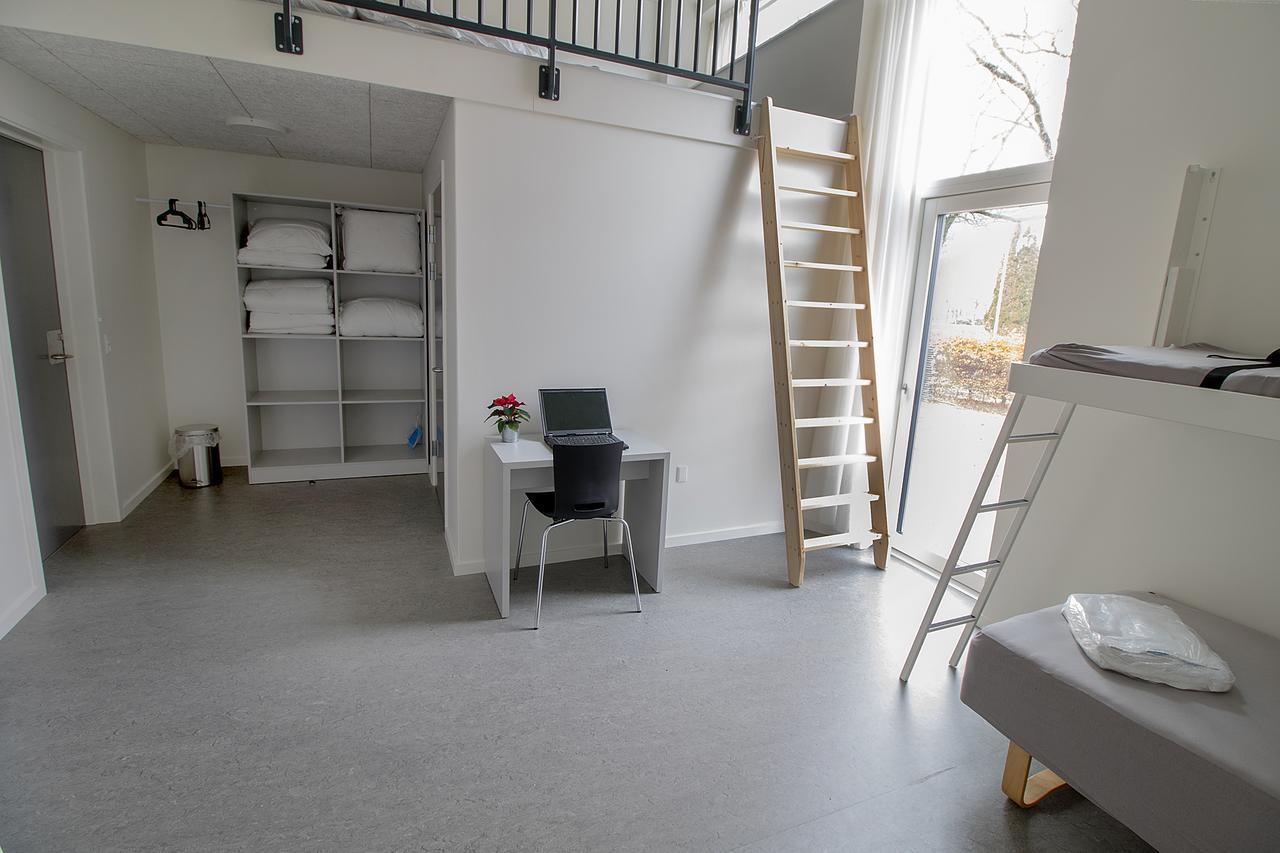 Hostel Bronderslev Bagian luar foto