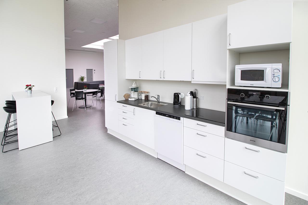 Hostel Bronderslev Bagian luar foto